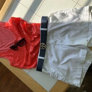 Fun summer outfit. [Can be sold separately.]